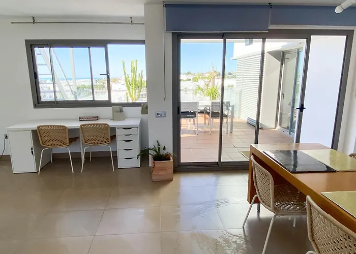 Atico De Lujo - Piscina Privada